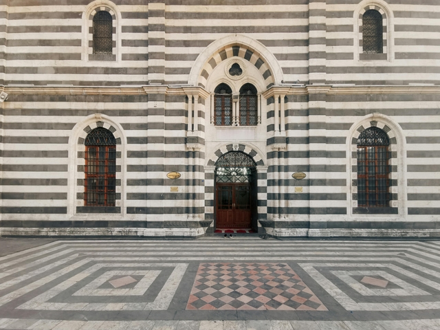 dam-palacio-azmcard-img