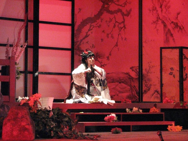 boj-teatro-de-ópera-de-burgascard-img