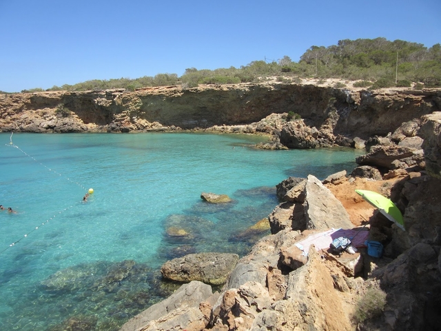 ibz-cala-comtecard-img