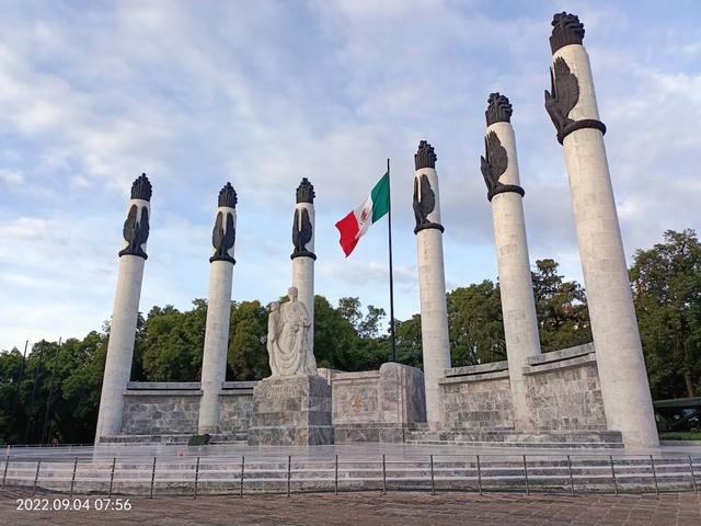 mex-parque-chapultepeccard-img