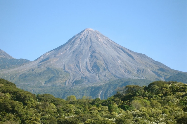clq-volcán-de-colimacard-img