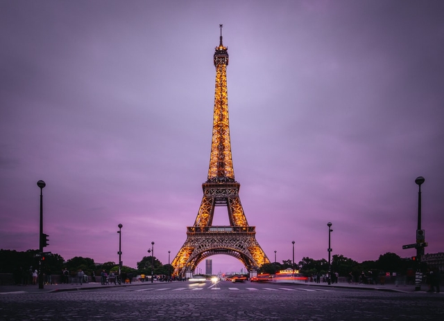 par-torre-eiffelcard-img