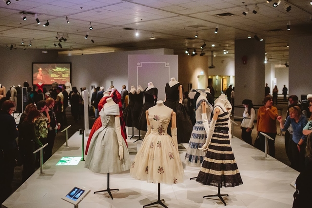 yyc-museo-glenbowcard-img