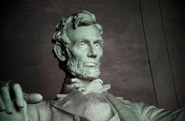 grv-monumento-a-la-guerra-de-groznyycard-img
