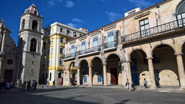 hav-la-habana-viejacard-img