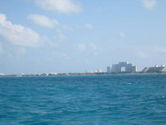 cun-isla-mujerescard-img