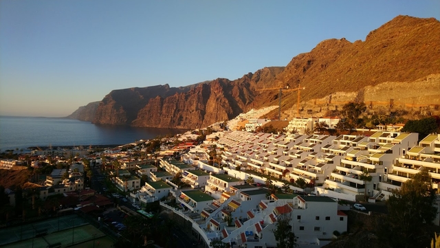 tci-acantilados-de-los-gigantescard-img