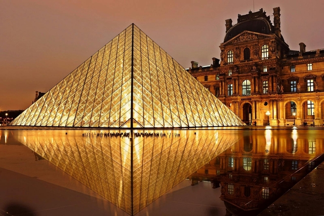 par-museo-del-louvrecard-img