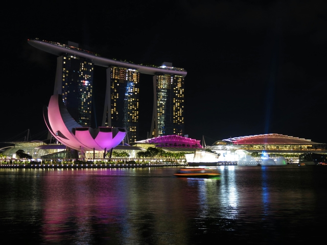 sin-marina-bay-sandscard-img