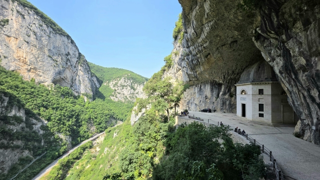 pnt-cueva-del-milodóncard-img