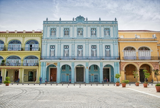 hav-la-habana-viejacard-img