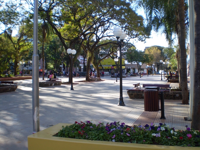 pss-plaza-9-de-juliocard-img