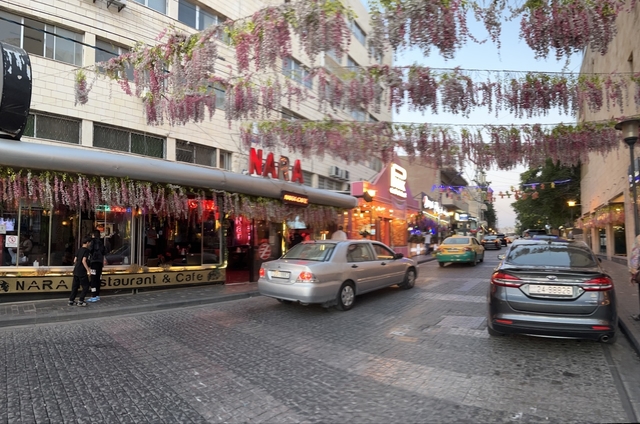 amm-calle-rainbowcard-img