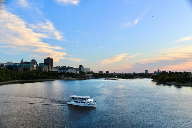 yow-canal-rideaucard-img