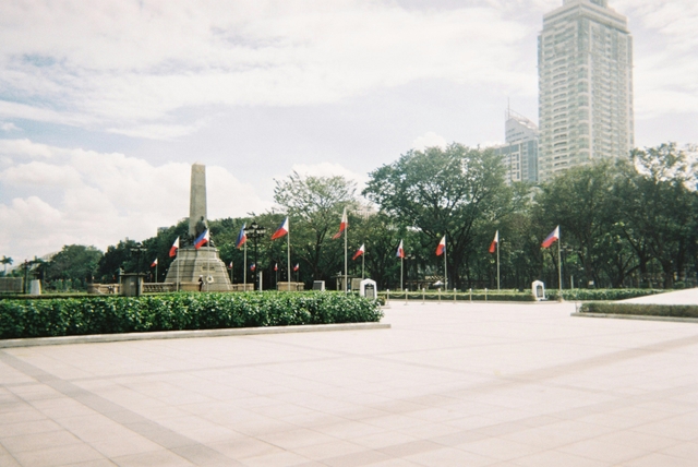 mnl-parque-rizalcard-img