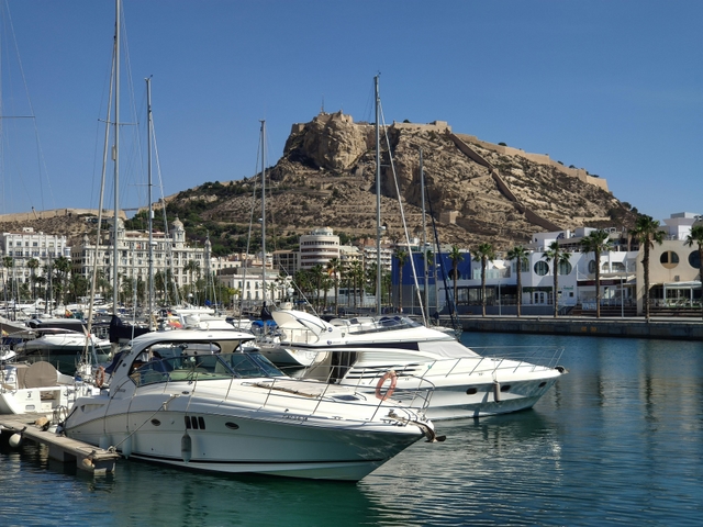 alc-castillo-de-santa-bárbaracard-img