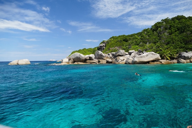 hkt-islas-similancard-img