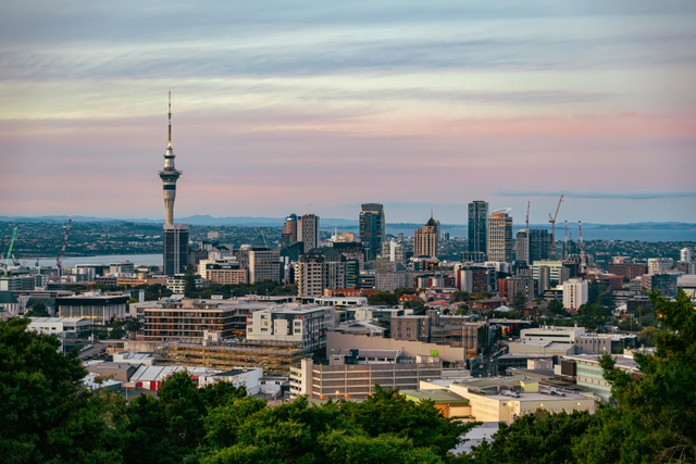 akl-sky-towercard-img