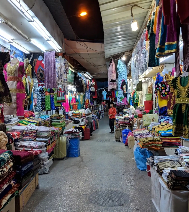 bah-souq-al-muharraqcard-img