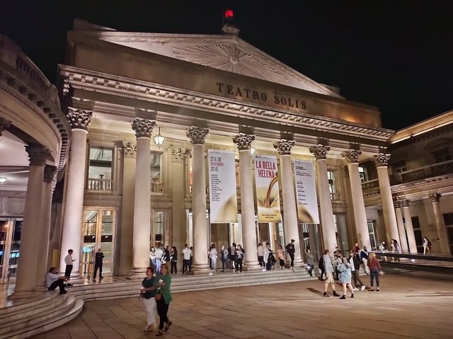 mvd-teatro-solíscard-img