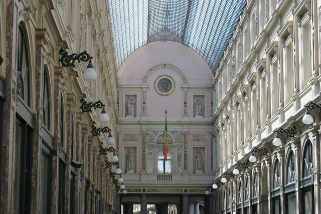 hou-the-galleriacard-img