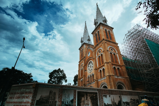 alg-basílica-de-nuestra-señora-de-áfricacard-img