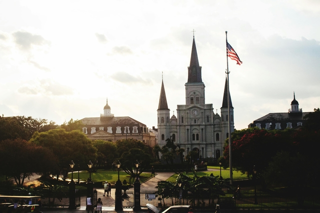 msy-catedral-de-san-luiscard-img