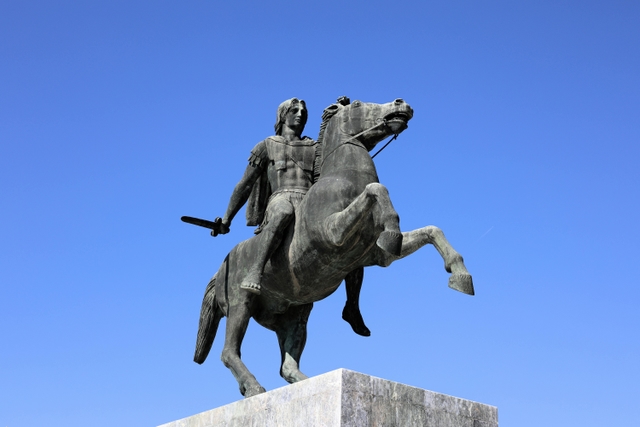 rmo-monumento-a-esteban-el-grandecard-img